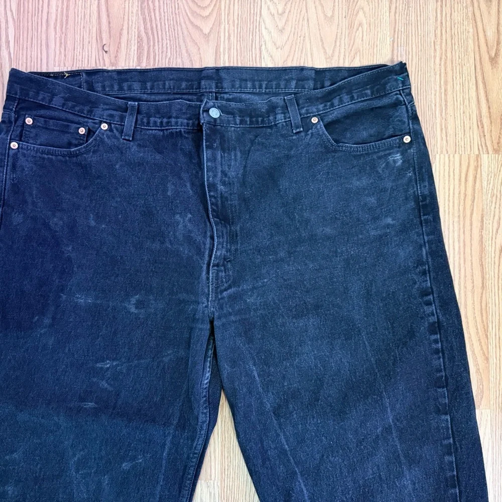Levi's Black Denim Jeans W50/L32 - Picture 3 of 7